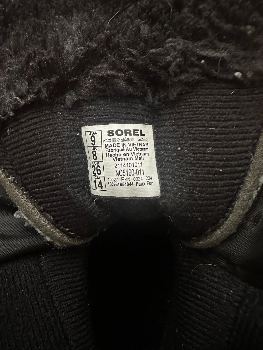 SOREL toddler boy snow boots. Toddler size 9